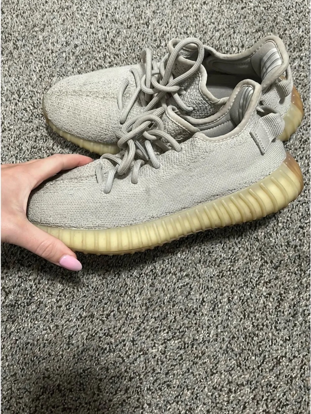 Yeezy Boost - Picture 4 of 6
